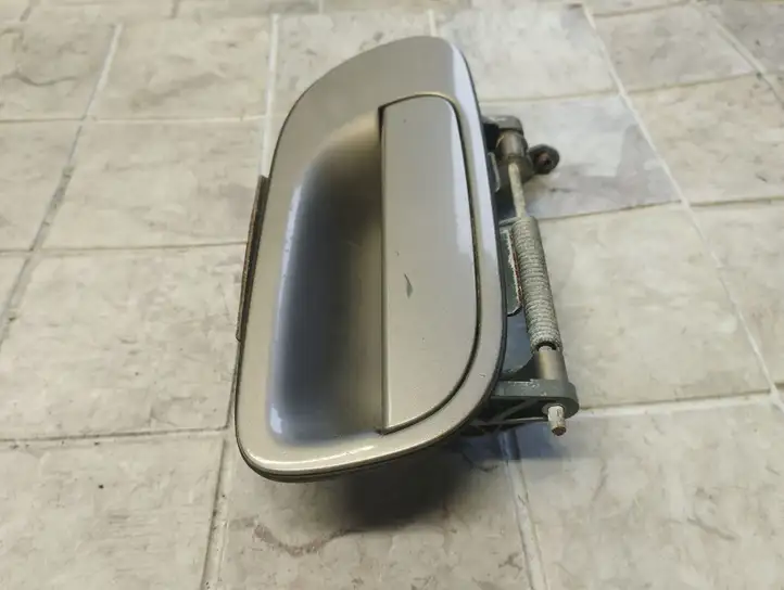 Volvo S60 (2004 - 2010)   Наружная ручка