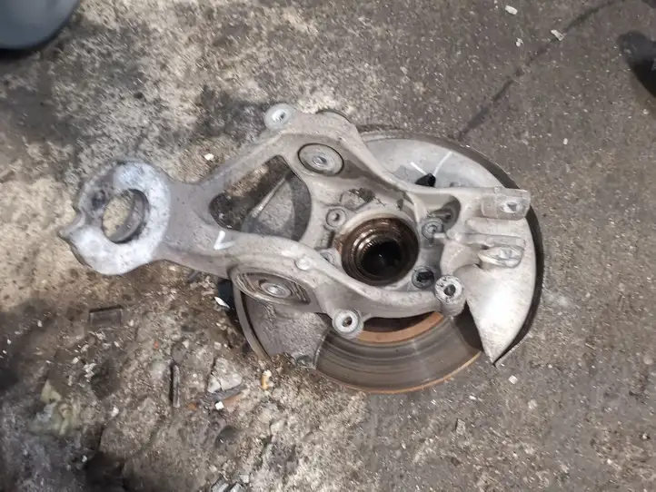 Audi Q5 (2012 - 2017)  8R0505435A Ступица