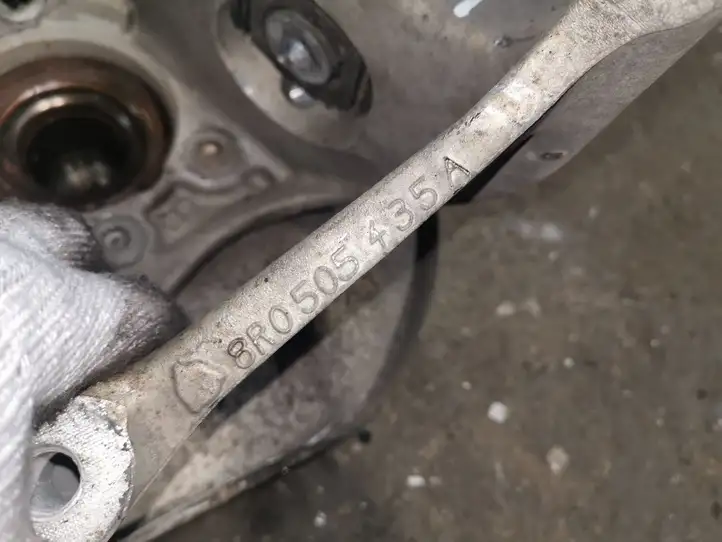 Audi Q5 (2012 - 2017)  8R0505435A Ступица