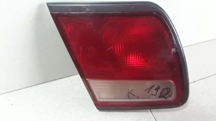 Mitsubishi Galant (1997 - 2003)  0431613L Задний фонарь в крышке багажника