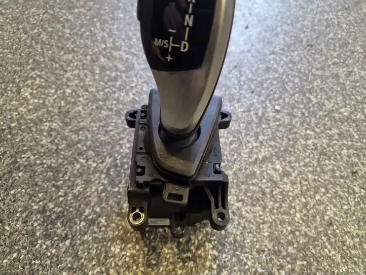 BMW 4 F36 Gran coupe (2014 - 2017)  9296895 Механизм переключения передач (кулиса) (в салоне)