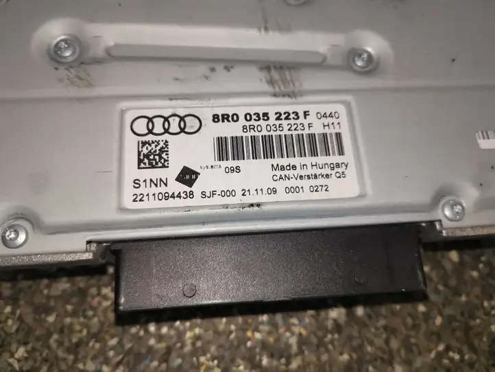 Audi Q5 SQ5 (2012 - 2017) 8R0035223F Усилитель звука — фото 2