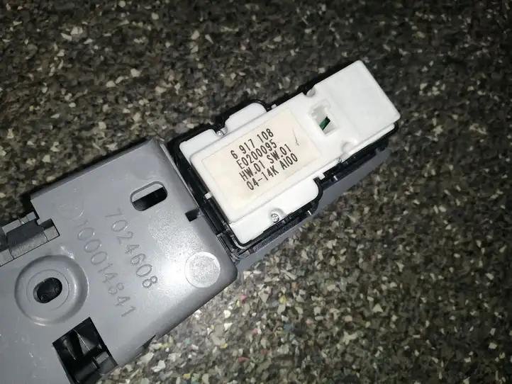BMW 7 E65 E66 (2001 - 2008) 6917108 Кнопка стеклоподъемников — фото 2