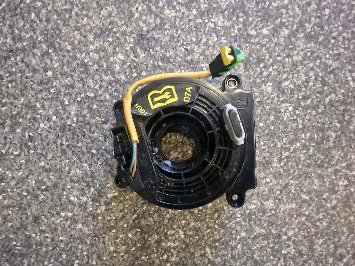 Chevrolet Captiva (2006 - 2011) Контактное кольцо SRS — фото 4