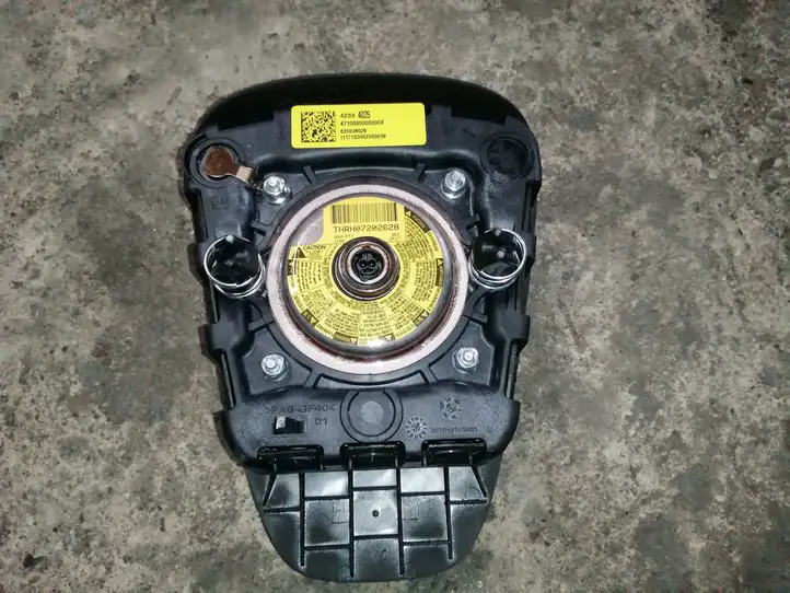 Opel Mokka X (2016 - 2019) 42334025 Подушка безопасности руля — фото 2
