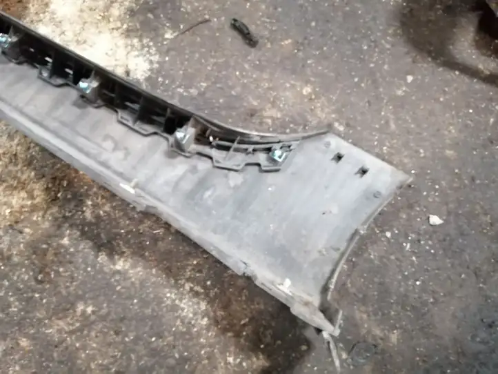 Hyundai i40 (2011 - ) Порог кузова — фото 3