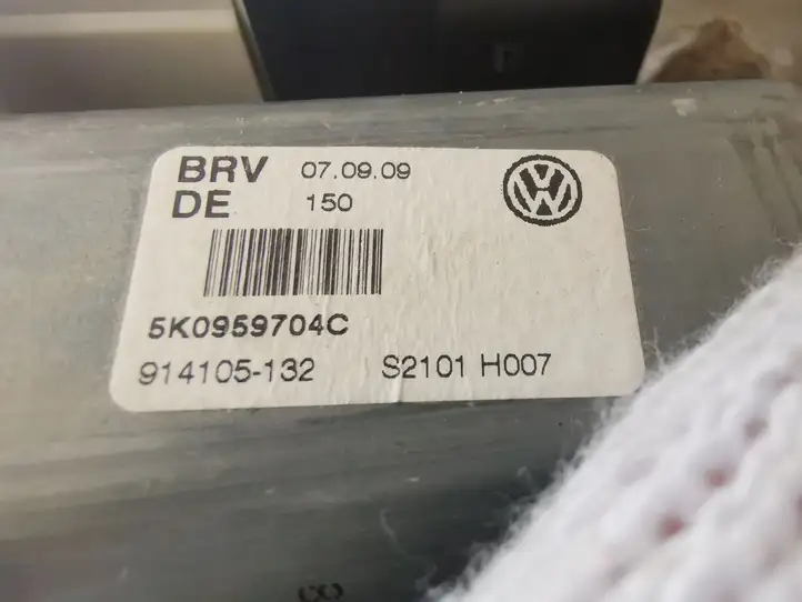 Volkswagen Golf VI (2009 - 2013) 5K0959704C Стеклоподъемник задней двери — фото 3