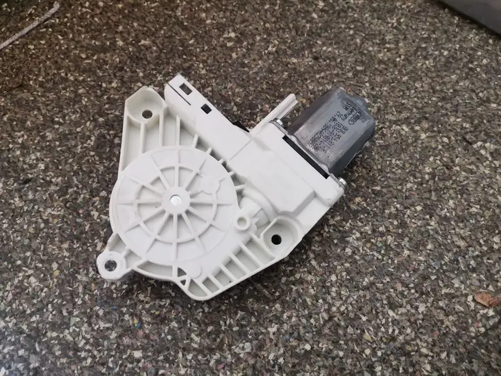 Audi A6 C7 (2014 - 2018) 8K0959811A Стеклоподъемник задней двери — фото 1