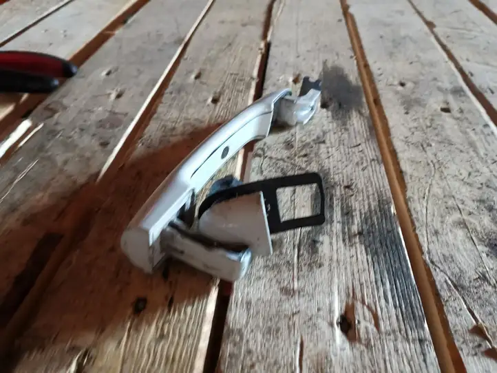 Renault Laguna (2007 - 2015)   Наружная ручка