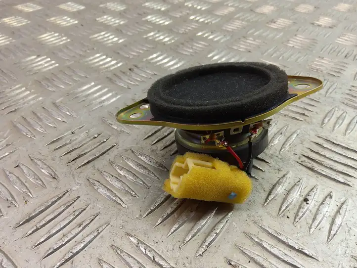 Lexus RX 300 (2003 - 2006)  86160-0E060 Громкоговоритель в панели