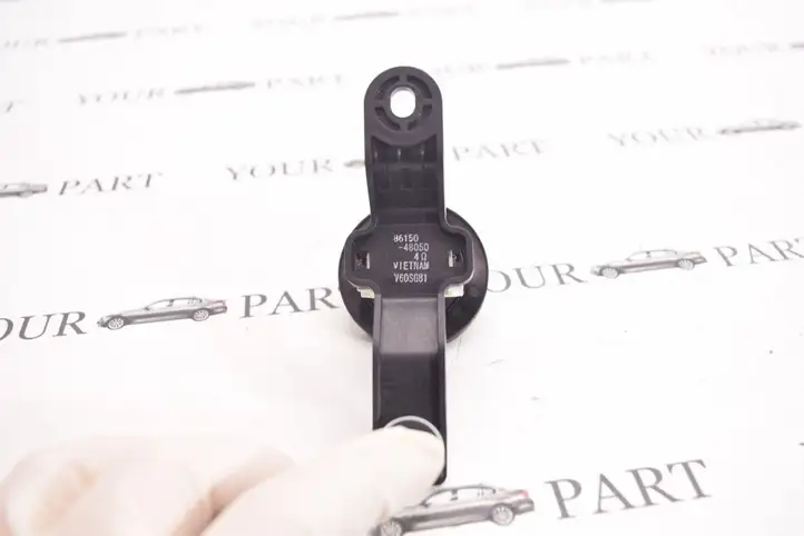 Lexus RX 350 (2006 - 2009)  8615048050 Высокочастотный динамик задних дверей 