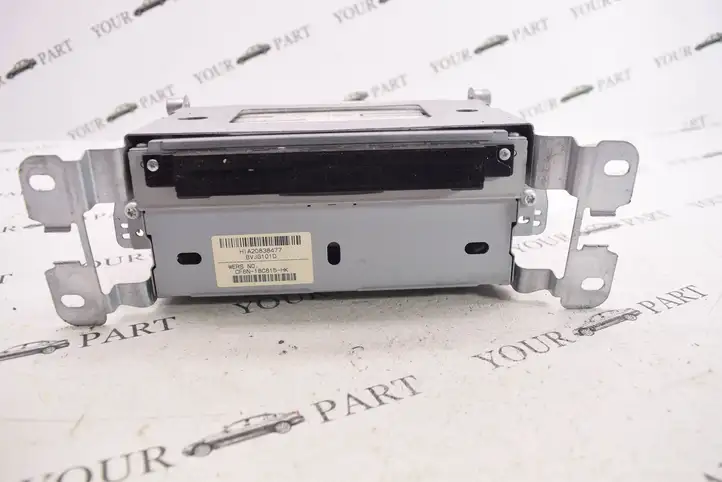 Jaguar XF (2007 - 2015)  CF6N-18C815-HK Радио/ проигрыватель CD/DVD / навигация