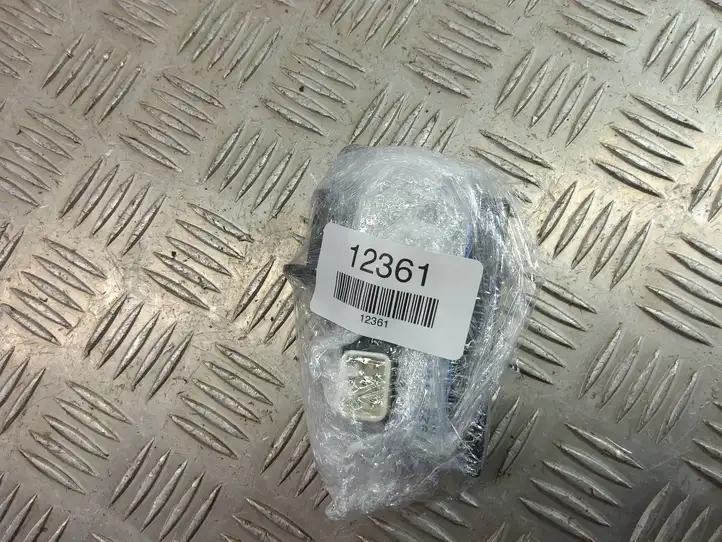 Lexus RX 300 (2003 - 2006)  89227-48010 Другие блоки управления / модули