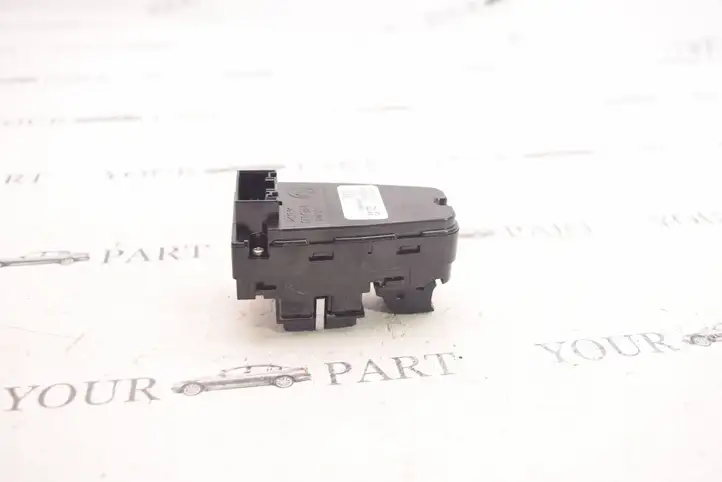 BMW 7 F01 (2008 - 2016) 9204862 Кнопка стеклоподъемников — фото 6