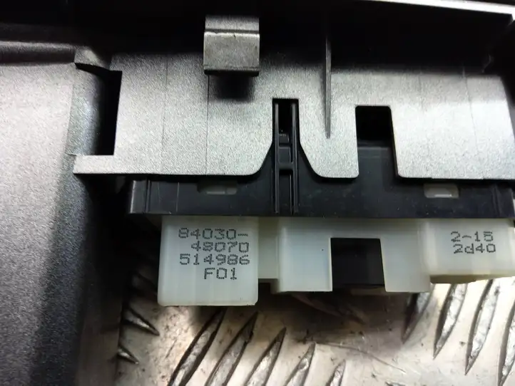 Lexus RX 330 - 350 - 400H (2006 - 2009) 74280-48120 Накладка кнопки стеклоподъемника — фото 5