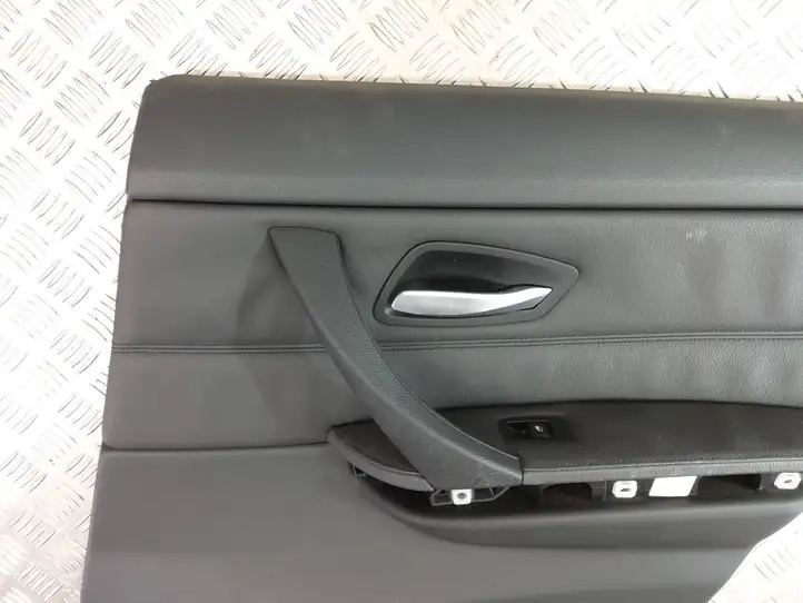 BMW 3 E90 E91 (2005 - 2012) Обшивка задней двери — фото 15
