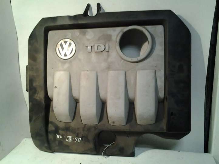 03G103925CA Volkswagen PASSAT B6 Variklio dangtis (apdaila)