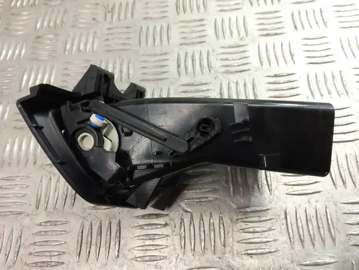 BMW 5 F10 F11 (2009 - 2016) 9166883 Боковой воздушный дефлектор — фото 4