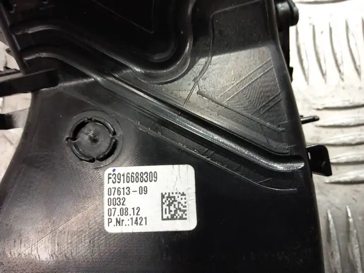 BMW 5 F10 F11 (2009 - 2016) 9166883 Боковой воздушный дефлектор — фото 7
