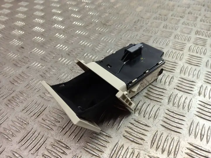 Lexus LS 460 (2006 - 2009)  1A9B2-002G Ящик для вещей