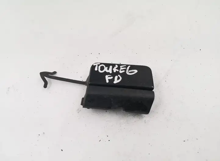 Volkswagen Touareg I (2002 - 2010)   Крышка петли вытягивания