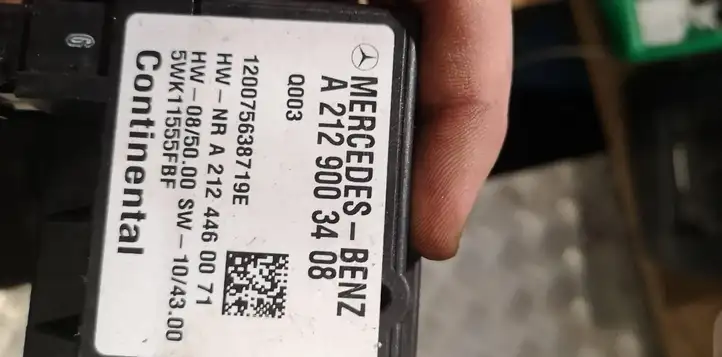 Mercedes-Benz E W212 (2009 - 2016)   Блок управления топливного насоса