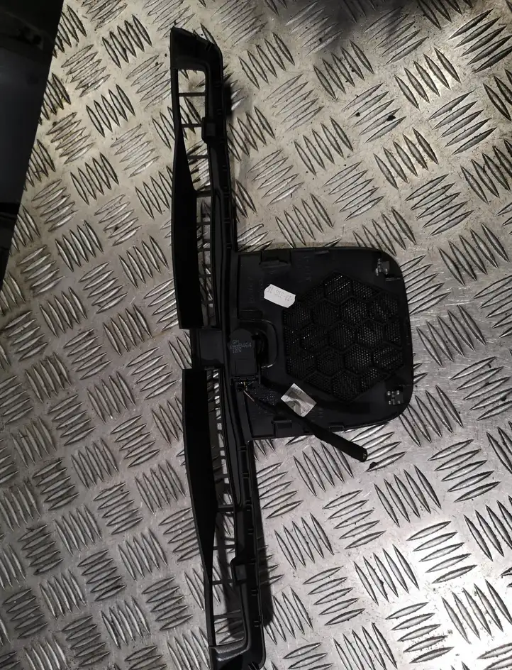 Opel Insignia A (2008 - 2017)   Отделка центрального динамика