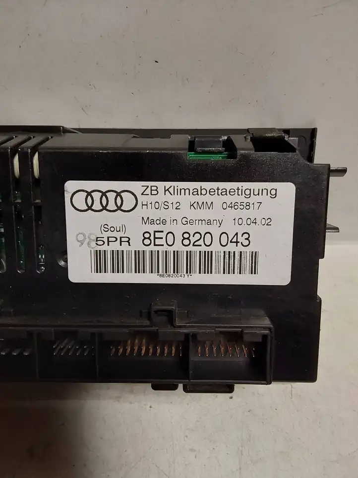Audi A4 (2000 - 2006)  8E0820043 Блок управления кондиционера воздуха / климата/ печки (в салоне)