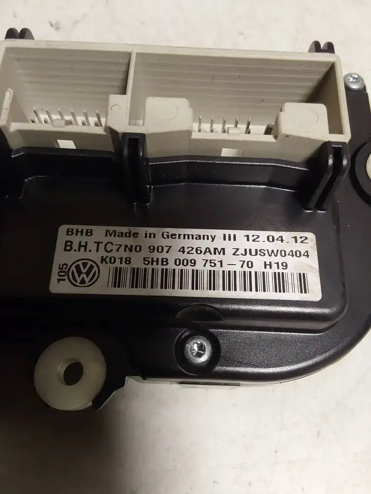 Volkswagen PASSAT B7 (2011 - 2014)  7N0907426AM Блок управления кондиционера воздуха / климата/ печки (в салоне)