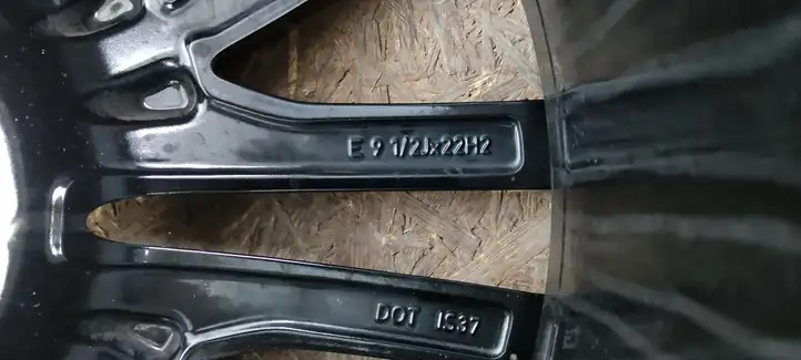 BMW X6 G06 (2019 - ) 9882610 Легкосплавный колесный диск R22 — фото 4