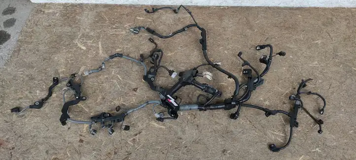 Toyota Yaris Cross (2020 - ) 8212104420 Прочая электропроводка — фото 1