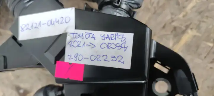 Toyota Yaris Cross (2020 - ) 8212104420 Прочая электропроводка — фото 7