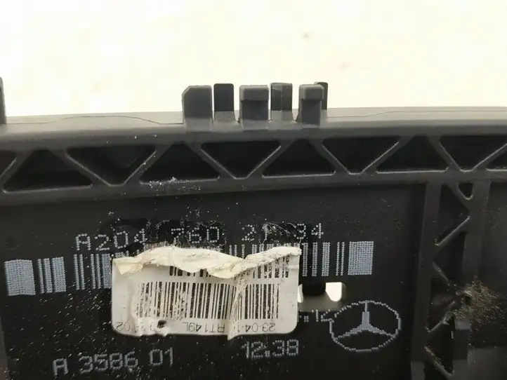 Mercedes-Benz C W204 (2007 - 2014) 2047600170 Наружная ручка задней двери — фото 9