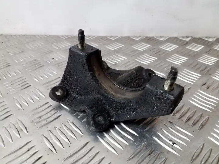 Ford Focus (1998 - 2004) YS4W3K305AC Кронштейн двигателя — фото 2