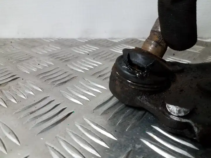 Opel Mokka (2012 - 2016)   Вилы