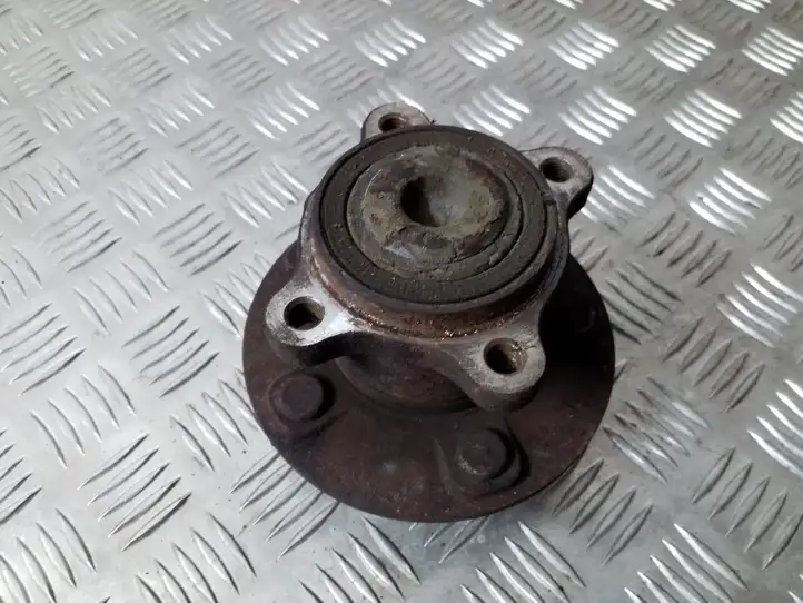 Opel Mokka (2012 - 2016)  13500592 Ступица