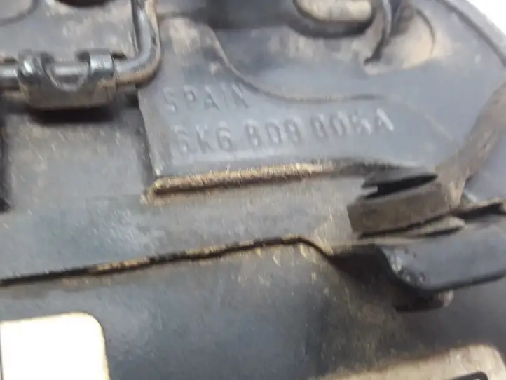 Seat Ibiza II (6k) (1999 - 2002) 6K0010257 Крышка топливного бака — фото 7