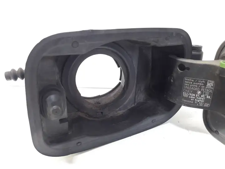 BMW 5 E60 E61 (2004 - 2010) 7034279 Крышка топливного бака — фото 2