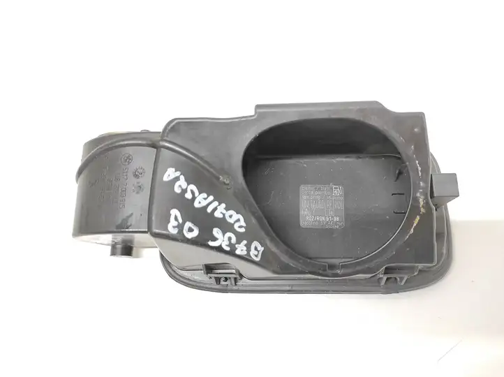 BMW 7 E65 E66 (2001 - 2008) 51177003915 Крышка топливного бака — фото 4