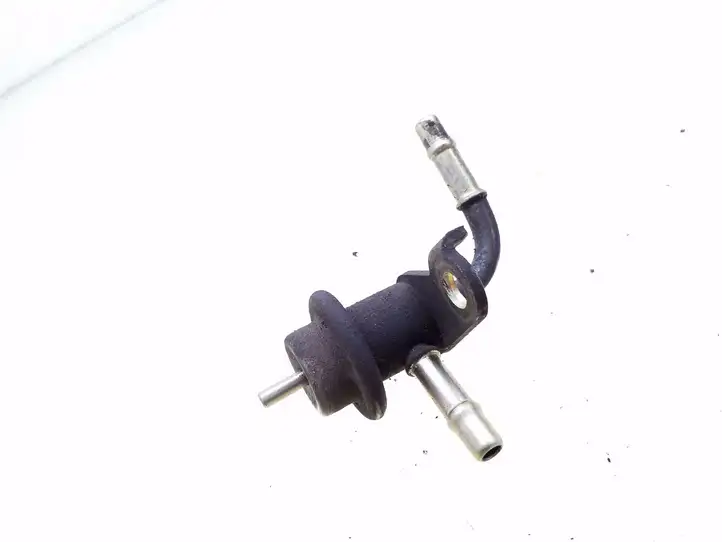 Subaru Outback (2003 - 2007) 1953004630 Регулятор давления топлива — фото 1