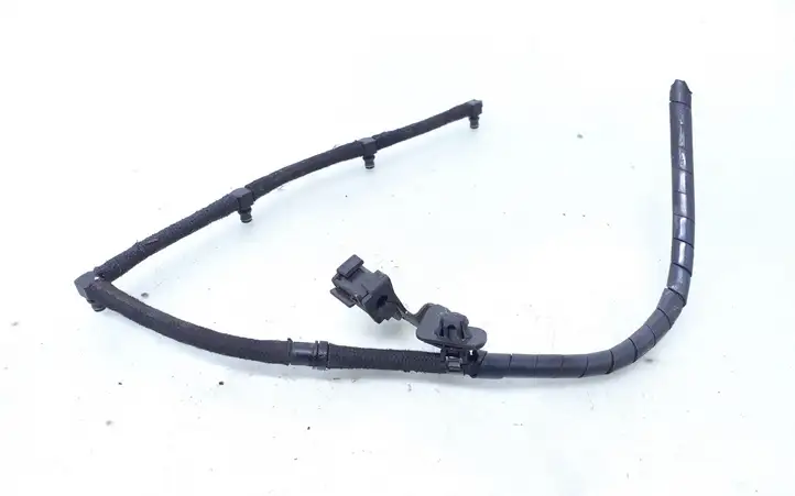 Kia Ceed (2010 - 2012) Шланг обратки топлива — фото 2