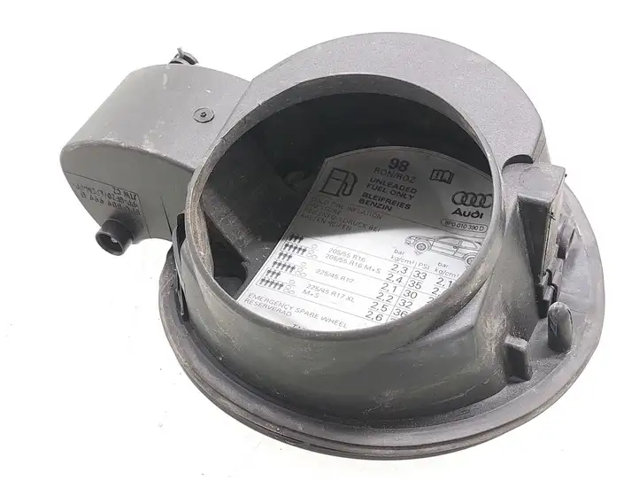 Audi A3/S3 8L (2000 - 2003) 8P0809999B Крышка топливного бака — фото 2