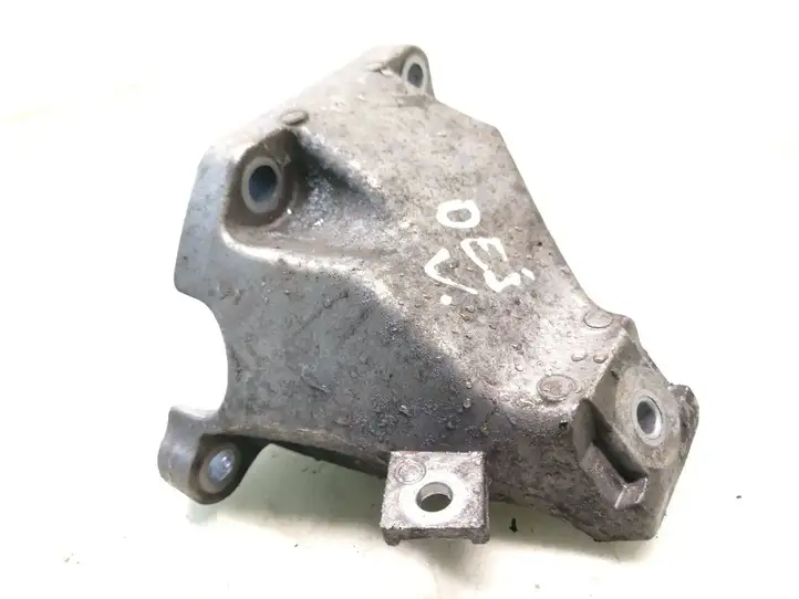 Audi A4 S4 B7 8E 8H (2004 - 2009) 8E0199308AK Кронштейн двигателя — фото 1