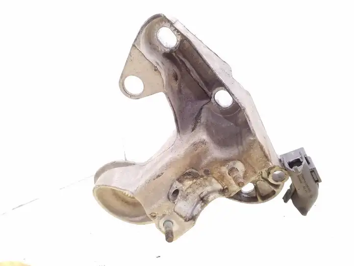 Audi A4 S4 B6 8E 8H (2000 - 2006) 8E0199352F Кронштейн двигателя — фото 2