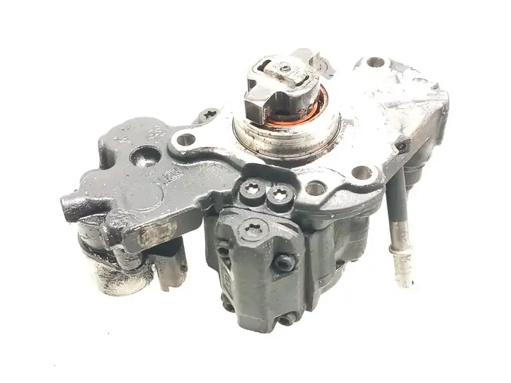 Ford S-MAX (2010 - 2015) 9424A060A Топливный насос — фото 1