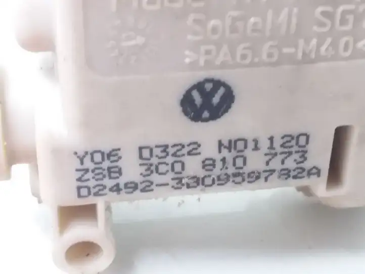 Volkswagen PASSAT B6 (2005 - 2010) 3C0810773 Привод замка крышки топливного бака — фото 3