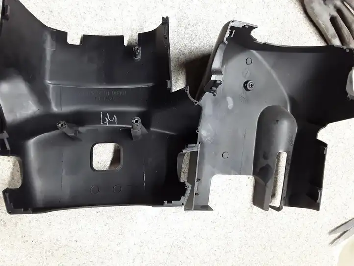 Subaru Outback (2007 - 2009) 34348AG000 Обшивка рулевой колонки — фото 1