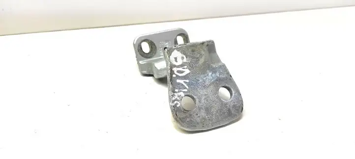 Land Rover Discovery (2004 - 2009)   Верхняя петля задней двери