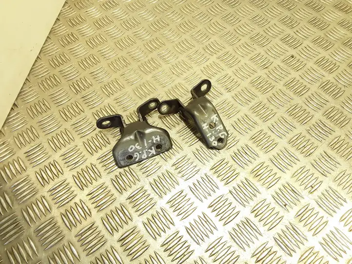 Hyundai i30 (2012 - 2015)    Комплект петель задней двери