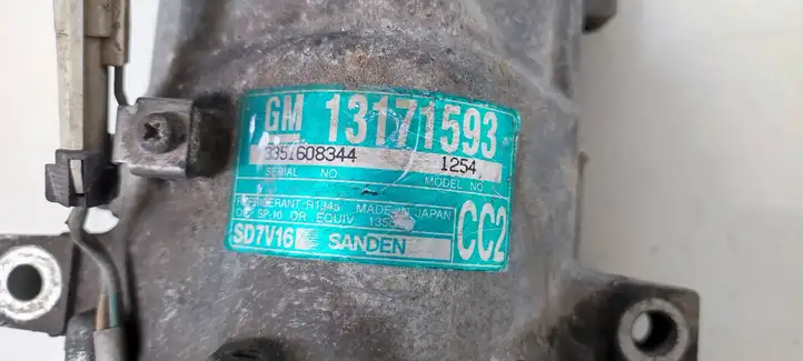 Opel Vectra C (2002 - 2005) 13171593 Компрессор (насос) кондиционера воздуха — фото 2